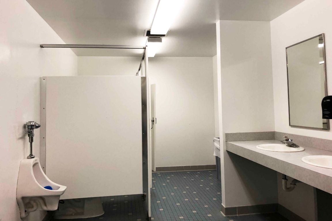 DeMattias Hall community bathroom.