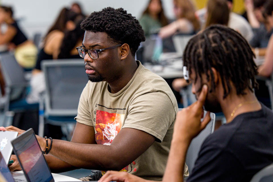 Students attend an organic chemistry class on the first day of classes on Wednesday, Aug. 23. Photo by Sarah Conroy.
