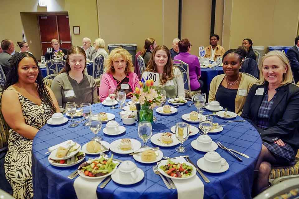 A table at SLU's 2024 Scholarship Dinner. Photo by Megan Favignano Mansouri.