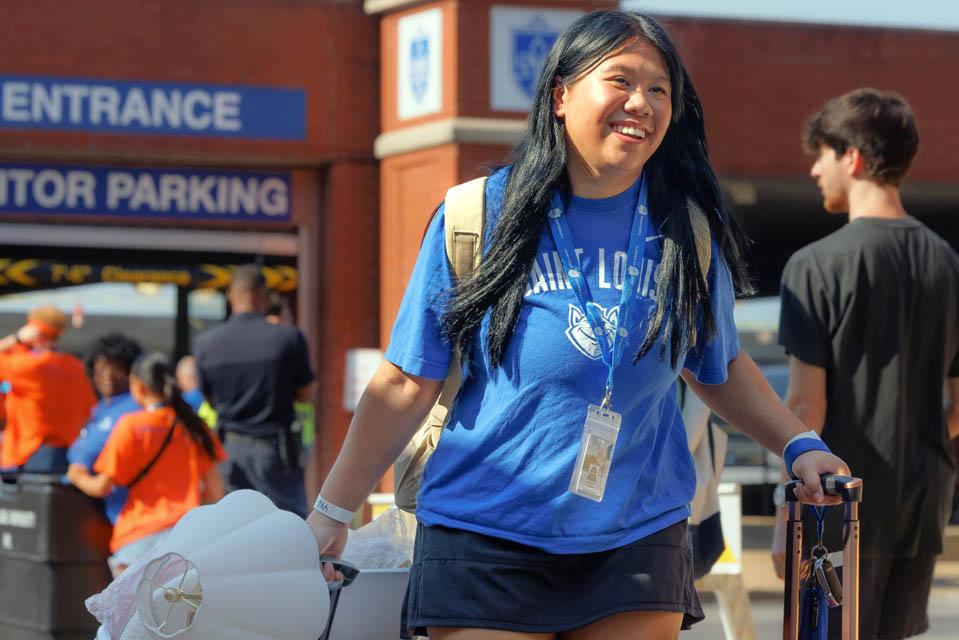 New students arrive on campus during move-in on Friday, Aug. 15, 2025. Photo by Sarah Conroy.