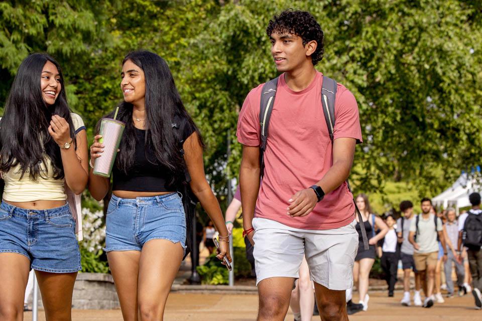 Students walk to class on the first day of fall classes. 