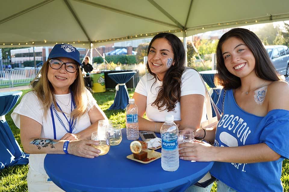 Billiken fans celebrate Homecoming and Family Weekend before the men's soccer game. Photo by Megan Favignano Mansouri.