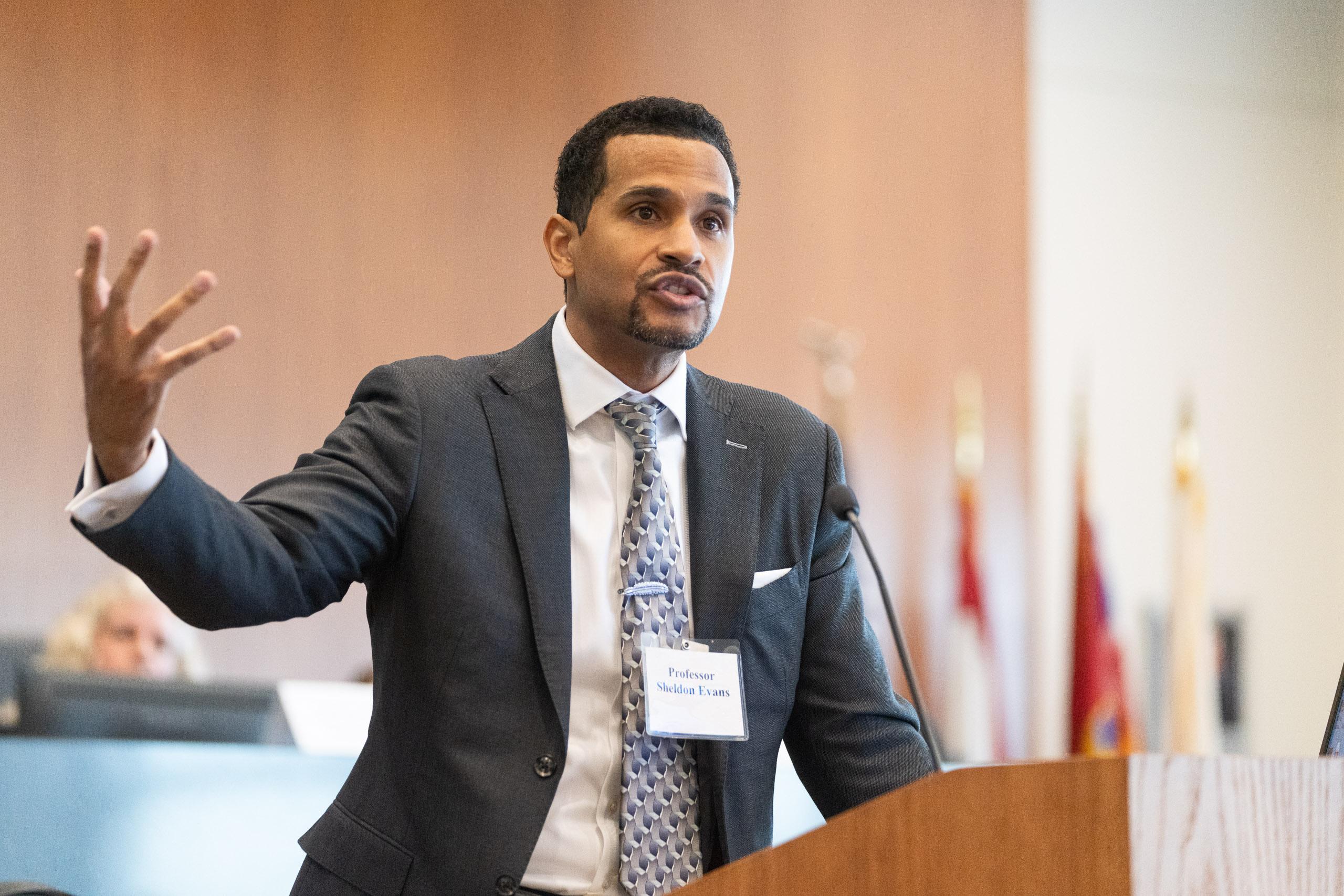 Professor Sheldon Evans of Washington University in St. Louis School of Law speaks on the panel during the Childress Lecture