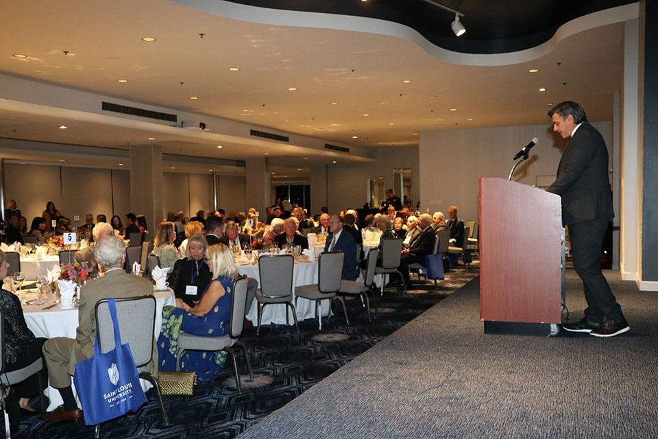 Alumni enjoy SLU's 2025 Med Reunion Celebration Dinner. Photo by Sarti Photo Services.