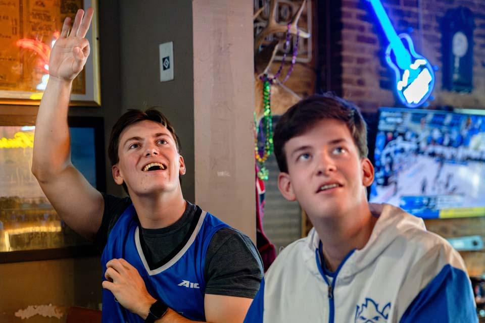 Billikens fans react as they watch the A-10 quarterfinal game against George Washington University during a watch party at Humphrey’s Restaurant and Tavern on March 13, 2026. The Billikens won 88-81. Photo by Sarah Conroy.