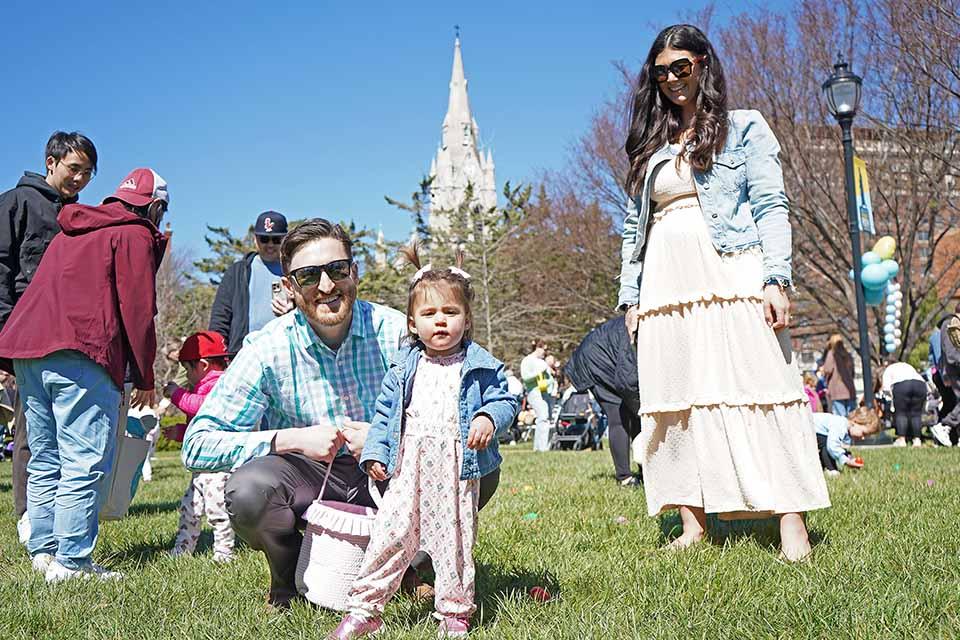 A family enjoys the Easter Egg Hunt on March 28, 2026. Photo by Megan Favignano-Mansouri.