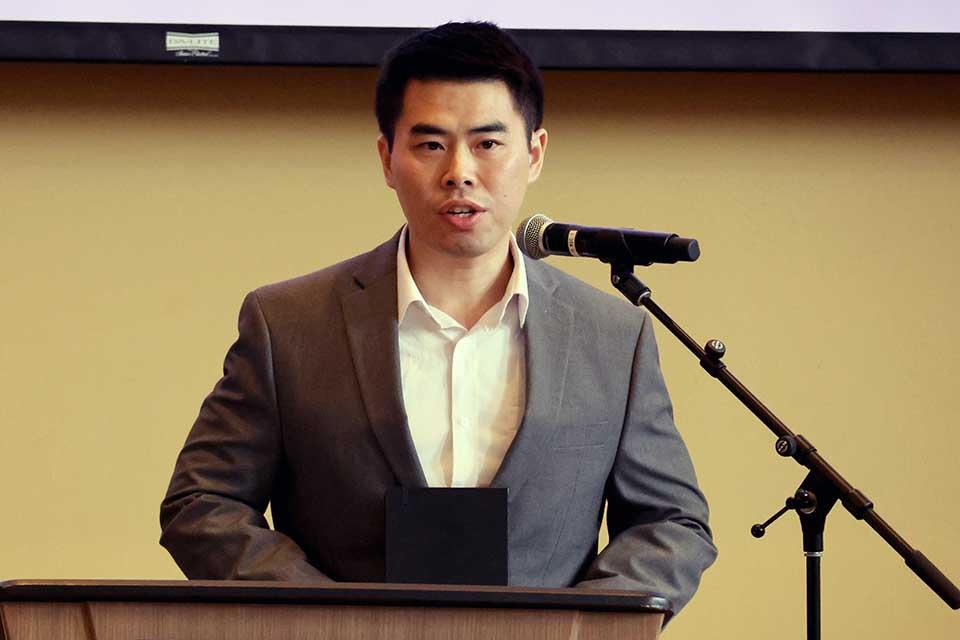 Gucan Dai, Ph.D., received recognition in the Scholarly Works as Clinical Articles category at the 2026 Scholarly Works and Grant Winners Reception on Wednesday, April 29. Photo by Joe Barker. 