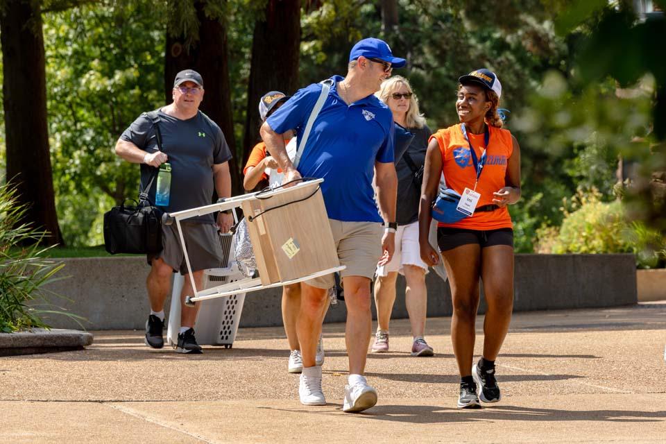 New students move into residence halls during Move-In on Friday, Aug. 14, 2026. Photo by Sarah Conroy.