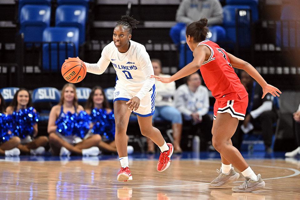 Get HER in the Game supports Saint Louis University's women's athletic programs and student-athletes. 