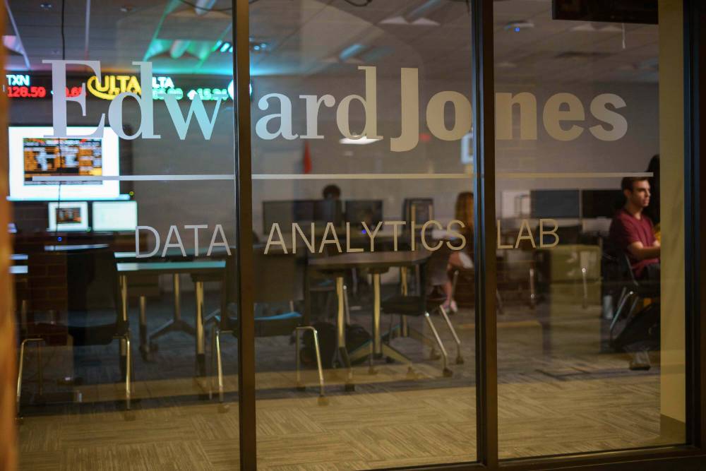 Edward Jones Data Analytics Lab exterior