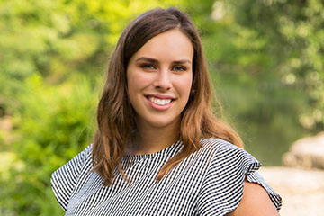 Clara Quick has been interning with the Emerson Leadership Institute since June of 2022 as she completes her undergraduate degree at the Chaifetz School of Business 