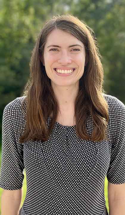 Headshot of Nicole Biddinger