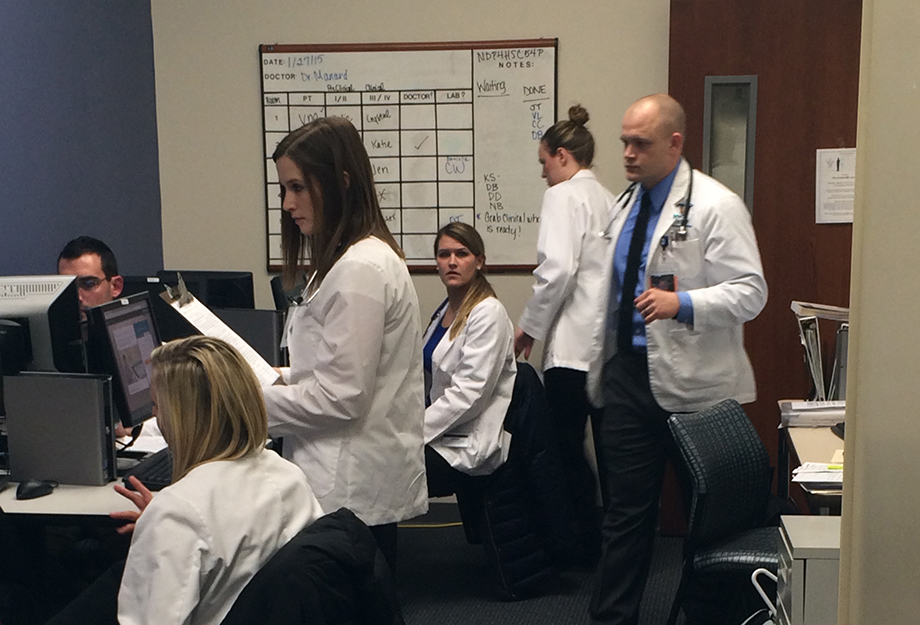 SLU Students Working in the HRC