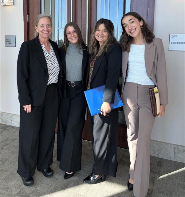 Lauren Choate with Professor Susan McGraugh and students