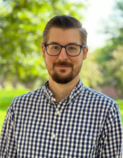 Zak Mussig headshot