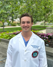 Headshot of Daniel Ohlhausen, MD