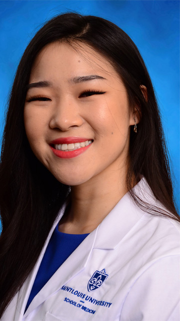 Headshot of second year medical student Kathy Xu