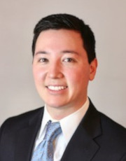 Headshot of Tom Chen, M.D. 