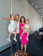 Picture of M.D. / Ph.D. graduate Michelle Bach with her family