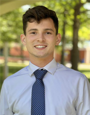 Headshot of Avery Levinger