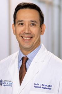 Headshot of Kevin Barton