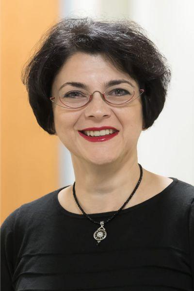 Headshot of Shulamit Portnoy