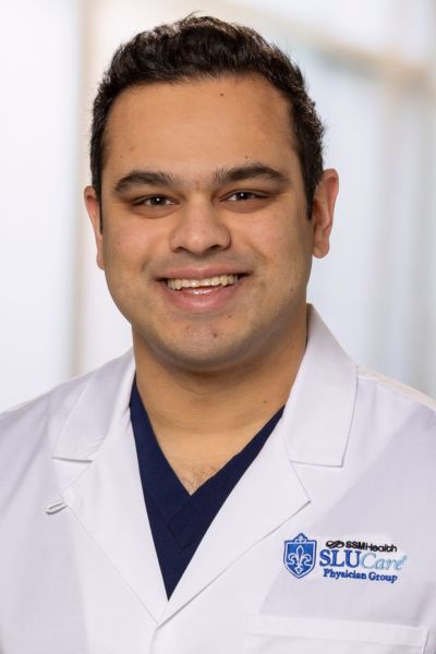 Headshot of Nishad Nadkarni