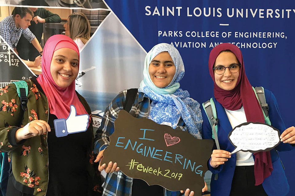 Students posing during 2017's Engineers Week