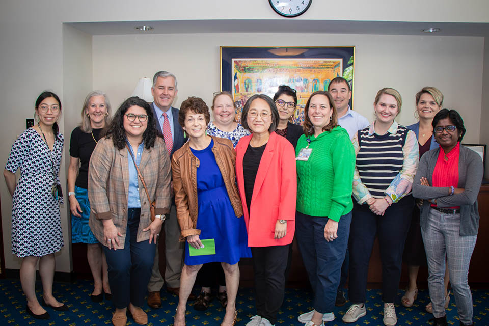 The Emerson Leadership Institute (ELI) at Chaifetz School of Business hosted the Provost-Faculty Senate Gender Equity Committee (GEC) end-of-the-year meeting on Wednesday, April 24.