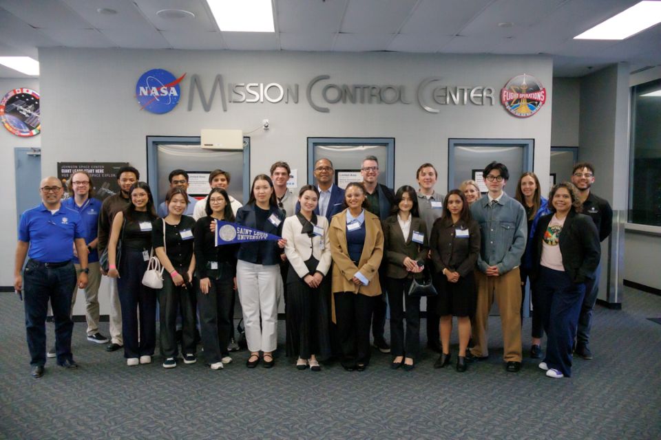 SLU students visit NASA as part of a Career Services trek. 