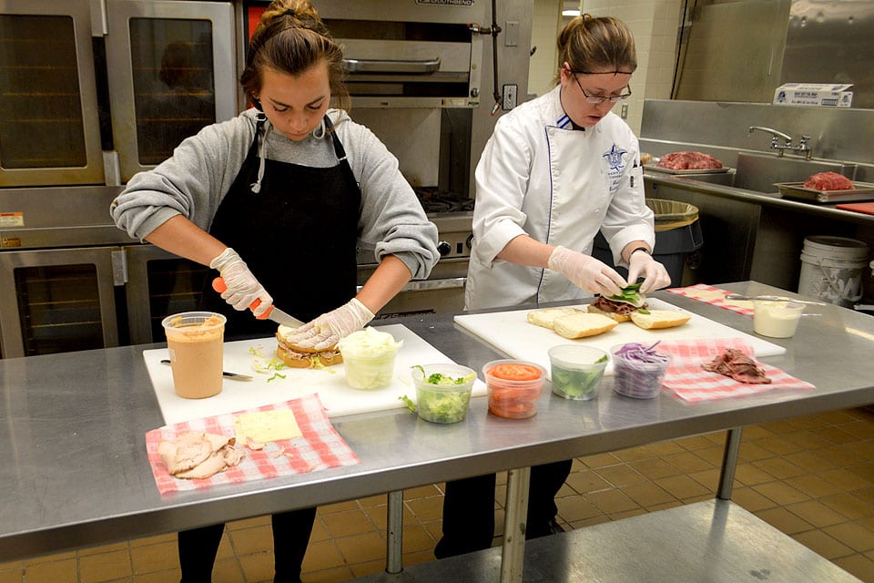 Doisy Boxed Lunches Program