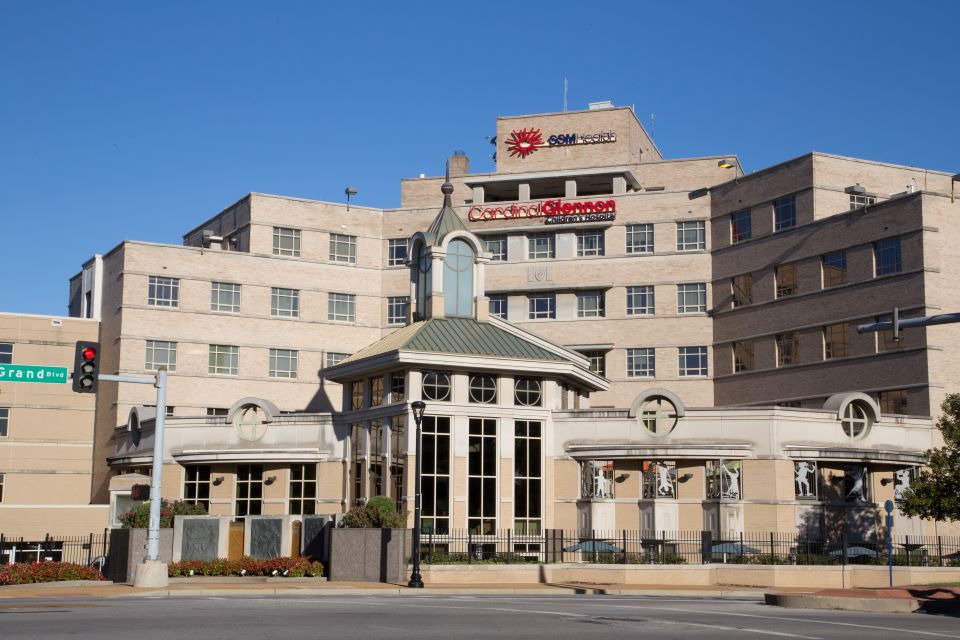 An exterior shot of SSM Health Cardinal Glennon Hospital