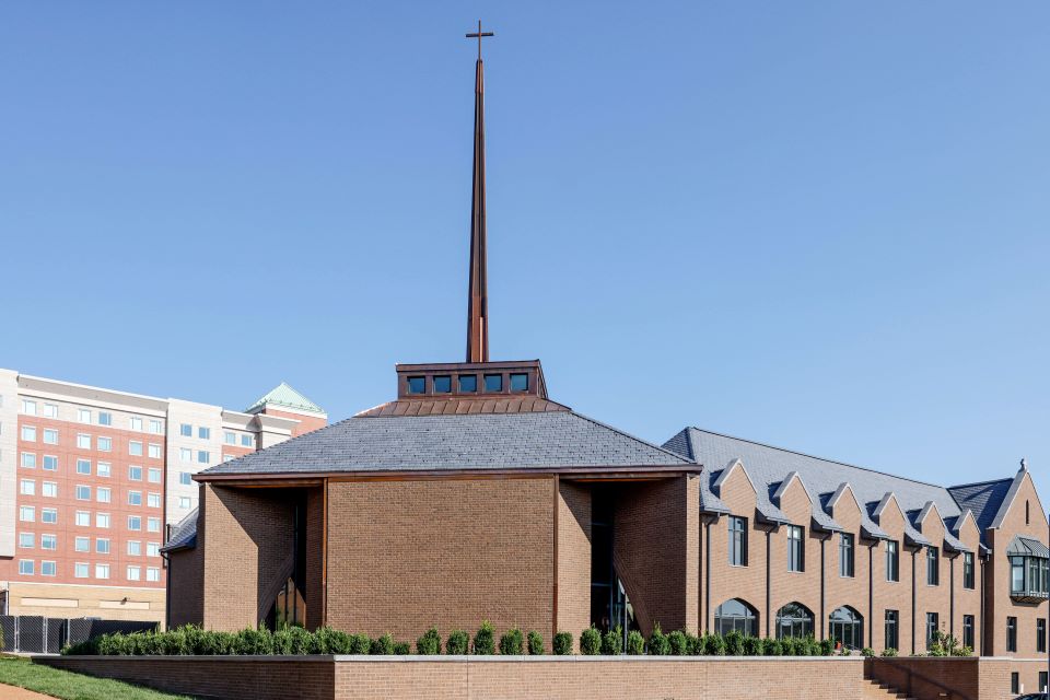 Construction of Saint Louis University’s new Jesuit residence is finished and Jesuits missioned as professors, pastors and staff members at the University have begun moving in. Public events to celebrate the facility’s opening will be held later this fall. 