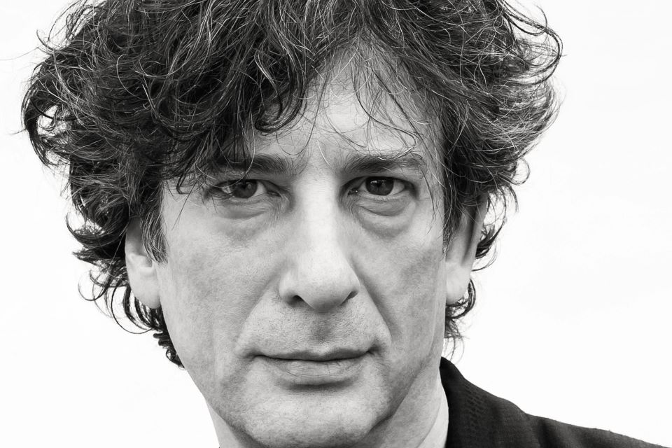The Saint Louis University Library Associates announced today that actor and St. Louis native Jon Hamm will be unable to interview writer Neil Gaiman next week when Gaiman receives the 2023 St. Louis Literary Award. 