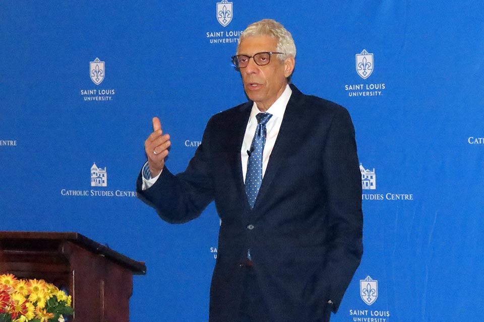 Fred P. Pestello, Ph.D., speaks to a crowd Tuesday, Nov. 30. 