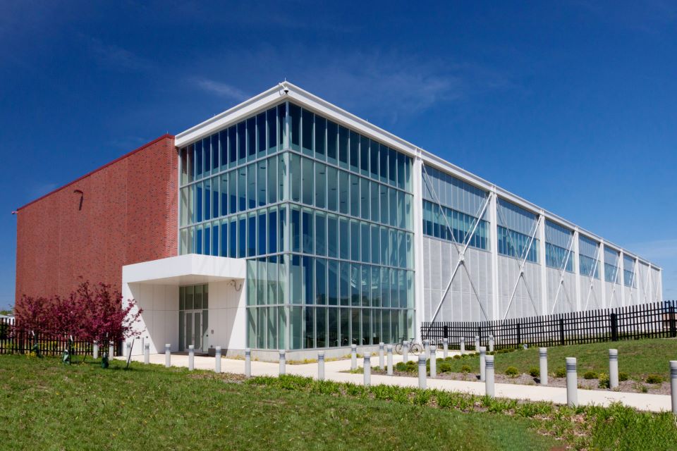 Petascale Facility at University of Illinois
