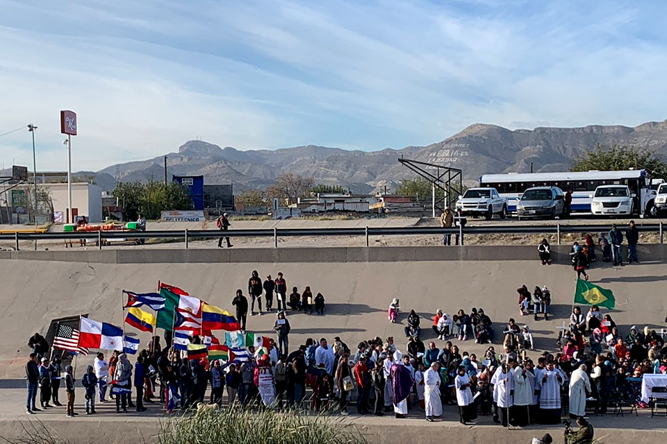 Border Mass in El Paso