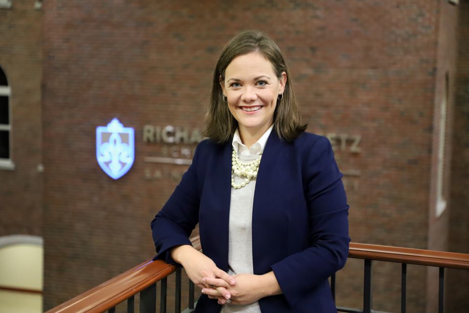 Tricia Bagsby, Ph.D., the Medart Endowed Clinical Professor in Family Business in the Richard A. Chaifetz School of Business, was named a St. Louis Business Journal 40 Under 40 for 2021.