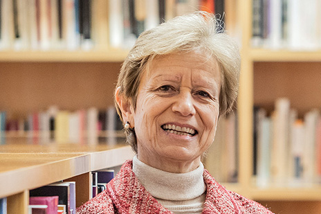 A headshot of Ángeles Encinar, Ph.D.