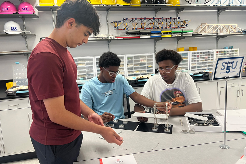 Engineering Summer Academy Students work on a project at the SSE's Engineering Summer Academy