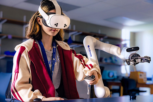 Mecharithm Lab Research A student uses EEG, EMG and eye-tracking technology to collect data and understand human intent in the Mecarithm Lab.