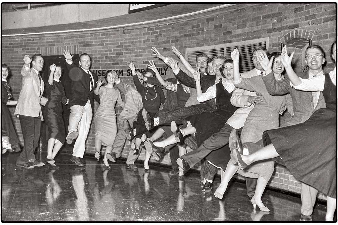 Students dance during SLU Prom in 1956.